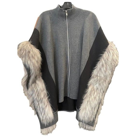 OST Apparel Sweaters - OST Apparel Luxury Poncho Sweater Faux Fur Trimmed Reversible Full Zip XS/S